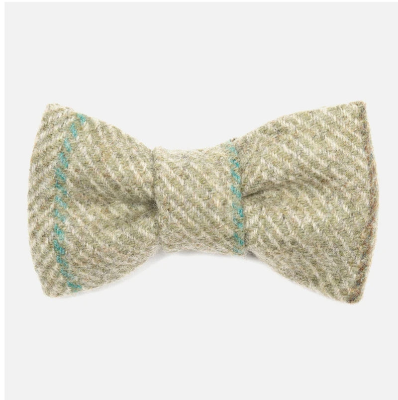 Willow Check Tweed Dog Bow Tie

- Mutts & Hounds